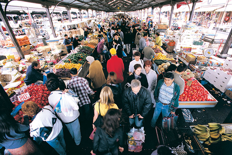 Explore Great Melbourne markets, at the weekend or any day